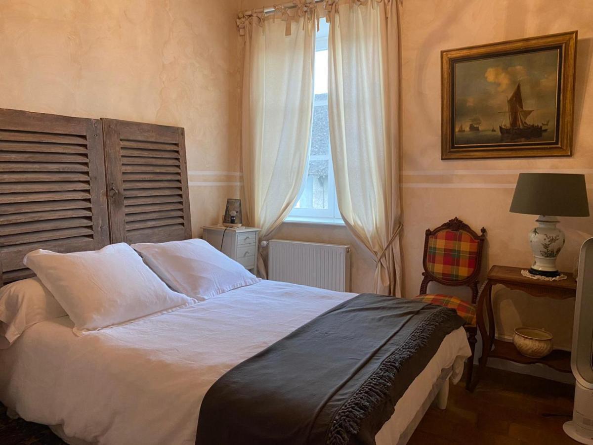 Le Pigeonnier De Saint-Loup Bed And Breakfast 외부 사진