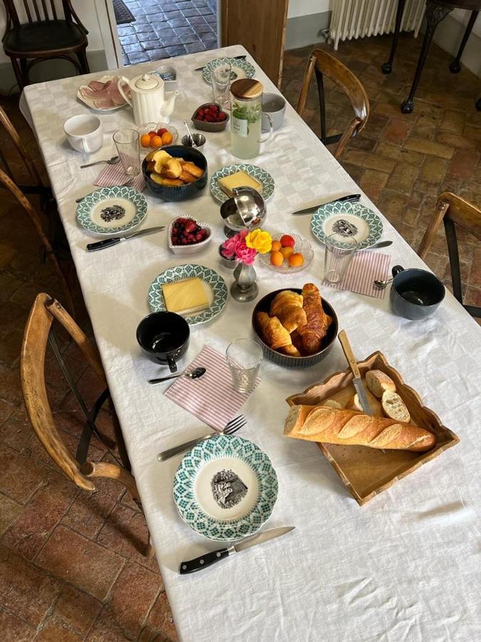 Le Pigeonnier De Saint-Loup Bed And Breakfast 외부 사진